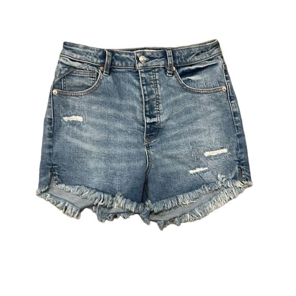 We the free curvy denim distressed button fly jean shorts size 28 - Picture 1 of 7